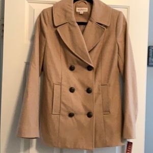 SALE❄️NWT Women’s Camel Peacoat